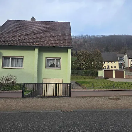 Lautertal Mit Pool - Whirlpool Fuer Bis Zu 10 Personen *