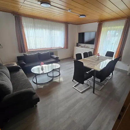 Nyaraló Lautertal Mit Pool - Whirlpool Fuer Bis Zu 10 Personen *