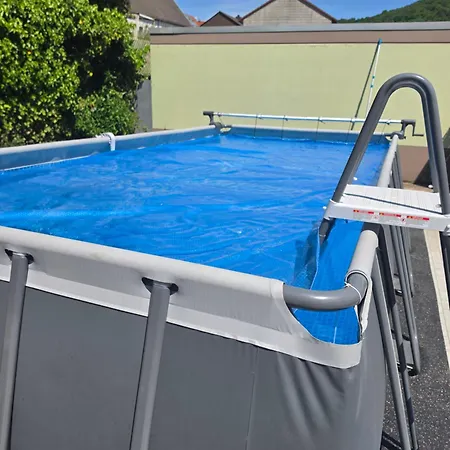 Dom wakacyjny Lautertal Mit Pool - Whirlpool Fuer Bis Zu 10 Personen *