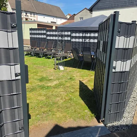 Dom wakacyjny Lautertal Mit Pool - Whirlpool Fuer Bis Zu 10 Personen *